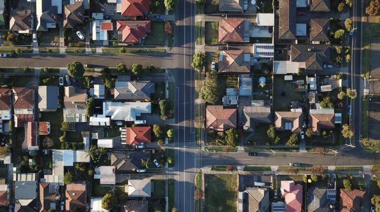 birds eye view of houses